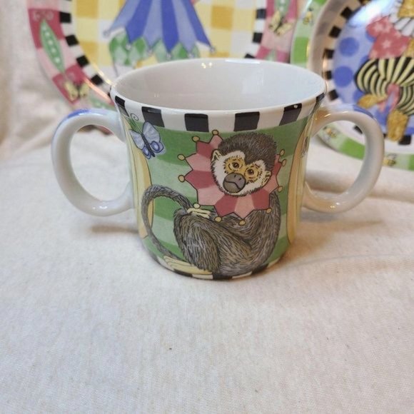 Essex Kids Ceramic Plate, Bowl & 2-Handle Mug Set - Picture 3 of 12